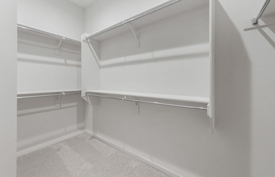 Spacious, unfurnished interior of a new home in Jorde Farms, Queen Creek (Image 15).