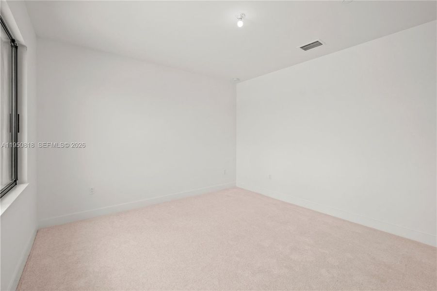 Spacious, unfurnished interior of a new home in , Palm Beach Gardens (Image 47). Spacious, unfurnished interior of a new home in , Palm Beach Gardens (Image 47).