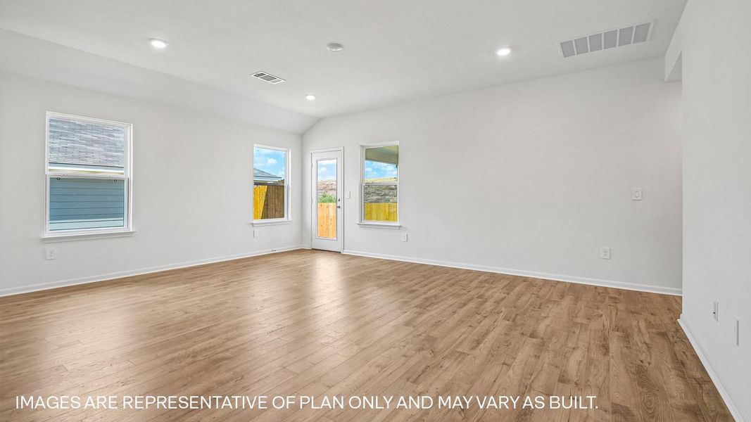 Spacious, unfurnished interior of a new home in Prairie Lakes, Buda (Image 12).