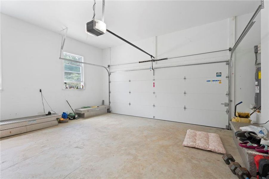 Image 42 of a home in .