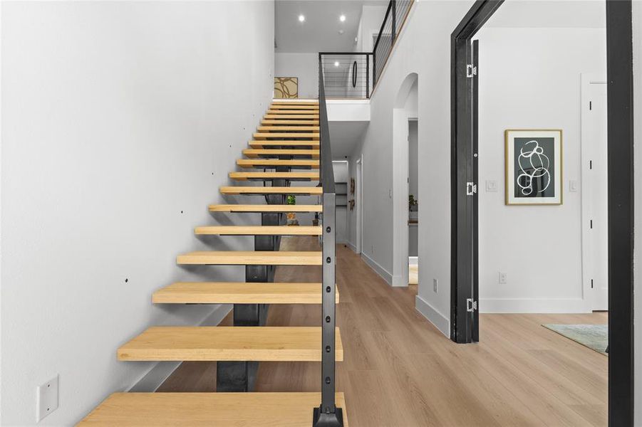 Spacious, unfurnished interior of a new home in , Dallas (Image 16). Spacious, unfurnished interior of a new home in , Dallas (Image 16).