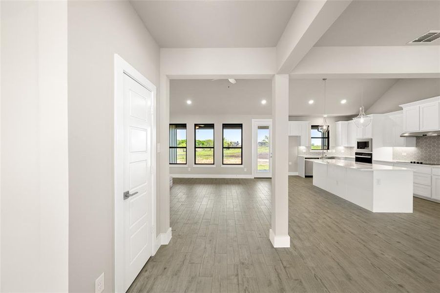 2890 FM No 878- Entry-2 2890 FM No 878- Entry-2