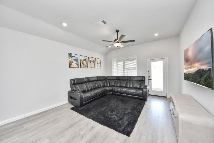 Furnished interior view inside a new home in , Conroe (Image 35).