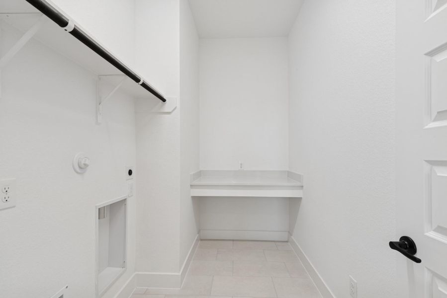 Spacious, unfurnished interior of a new home in , Katy (Image 41). Spacious, unfurnished interior of a new home in , Katy (Image 41).