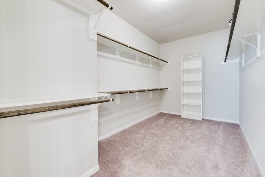 Representative unfurnished interior of a home built from the Floor Plan 2543 by Colina Homes in Grand Magnolia, Magnolia (Image 20). Representative unfurnished interior of a home built from the Floor Plan 2543 by Colina Homes in Grand Magnolia, Magnolia (Image 20).