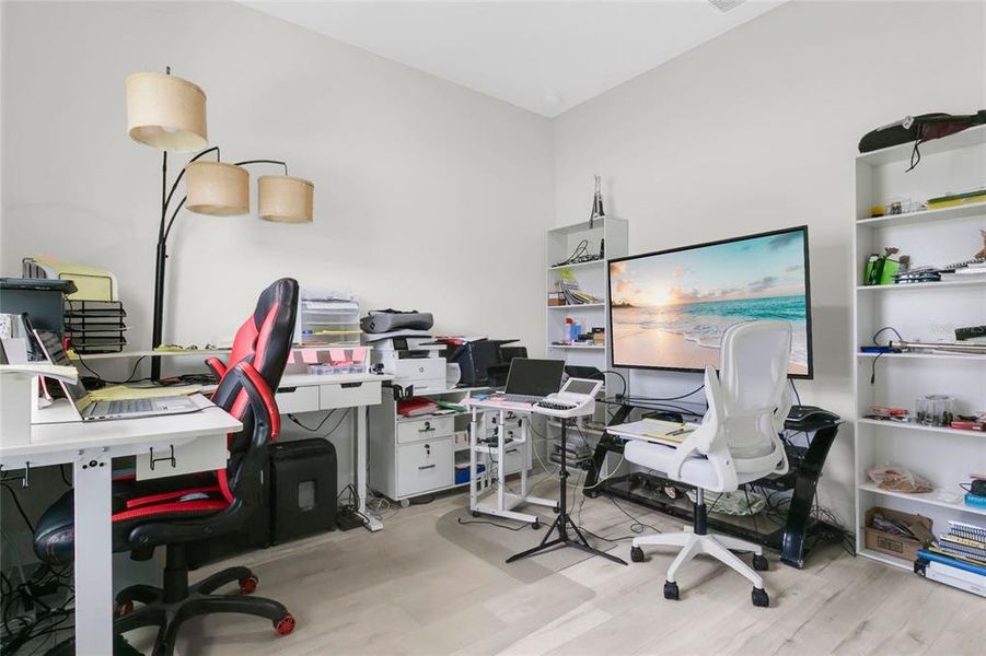 Furnished interior view inside a new home in , Ocala (Image 19).