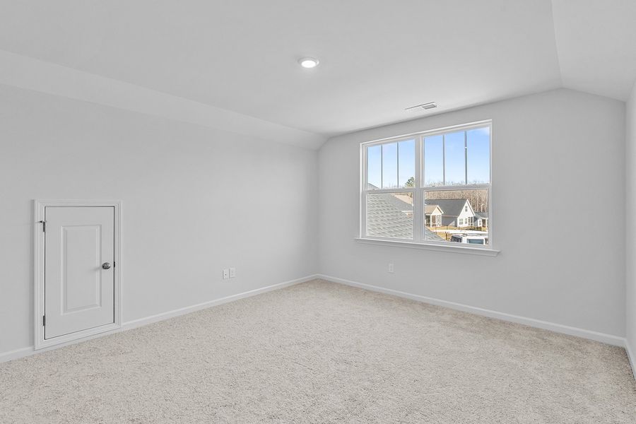 Spacious, unfurnished interior of a new home in Brayden, Advance (Image 41).