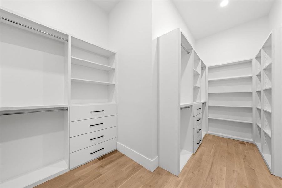 Furnished interior view inside a new home in , Dallas (Image 13).