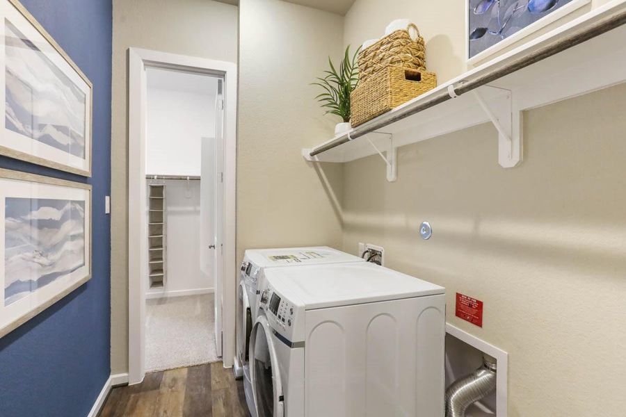 **Photos are representative - not of actual home** **Photos are representative - not of actual home**