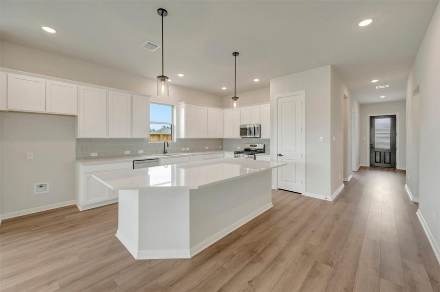 Furnished interior view inside a new home in Escondido - Retreat Collection, Magnolia (Image 5). Furnished interior view inside a new home in Escondido - Retreat Collection, Magnolia (Image 5).