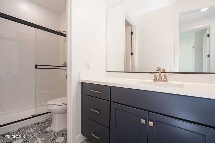 Tri Pointe Waterston Central 467 - Bathr