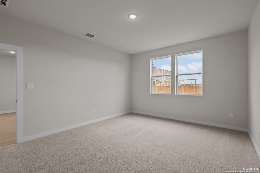 Spacious, unfurnished interior of a new home in Summerlin, San Antonio (Image 23). Spacious, unfurnished interior of a new home in Summerlin, San Antonio (Image 23).