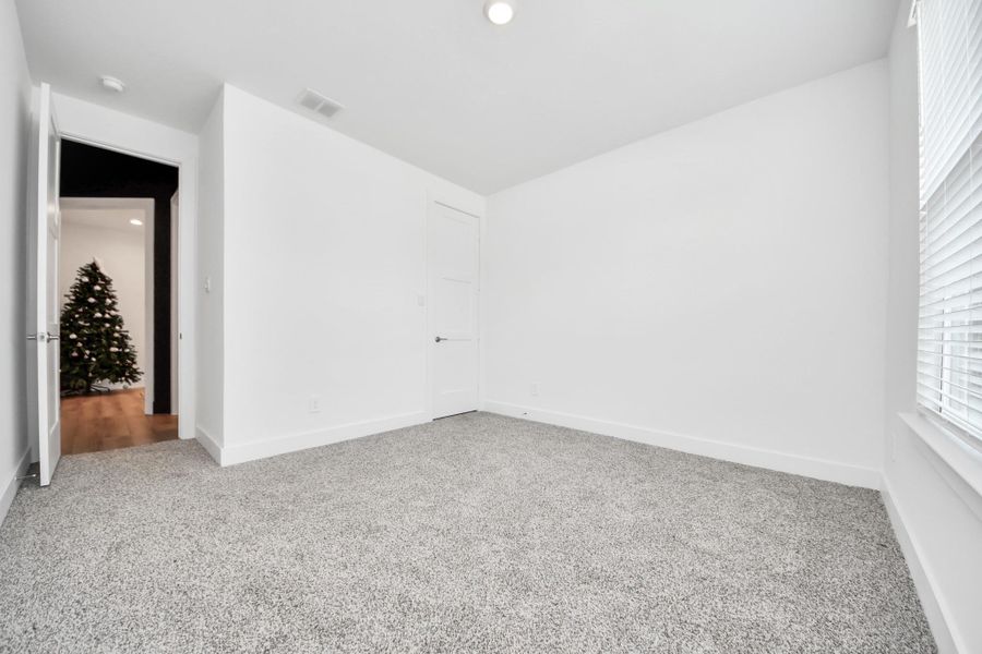 Spacious, unfurnished interior of a new home in Hills of Westlake, Conroe (Image 21). Spacious, unfurnished interior of a new home in Hills of Westlake, Conroe (Image 21).