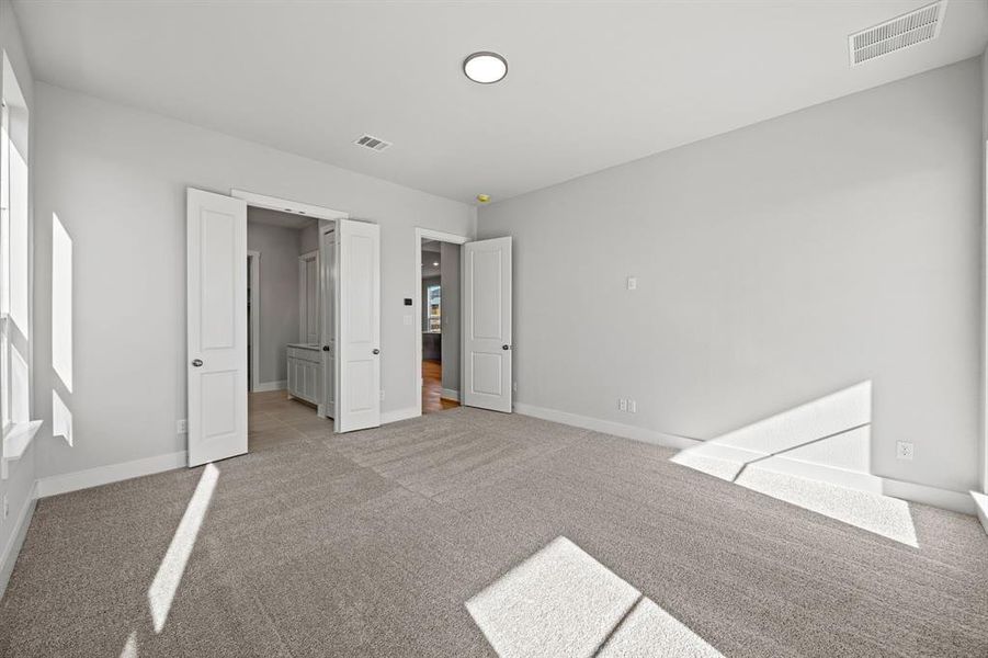 Spacious, unfurnished interior of a new home in The Heights at Uptown Celina, Celina (Image 13). Spacious, unfurnished interior of a new home in The Heights at Uptown Celina, Celina (Image 13).