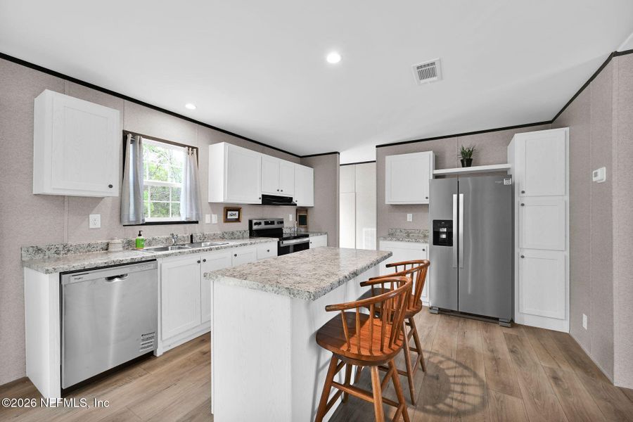 Furnished interior view inside a new home in , Hawthorne (Image 13).