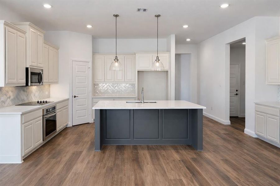 Furnished interior view inside a new home in Arbor Oaks, Boyd (Image 4). Furnished interior view inside a new home in Arbor Oaks, Boyd (Image 4).