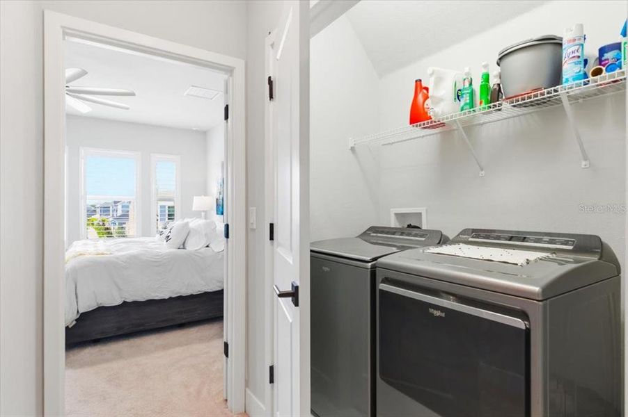 Furnished interior view inside a new home in , Sarasota (Image 33).