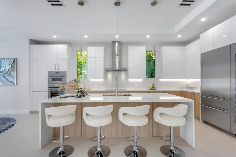 KITCHEN_STRAIGHT_EB KITCHEN_STRAIGHT_EB