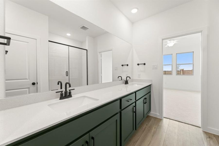 17. 14096 Harden - Bath (3)