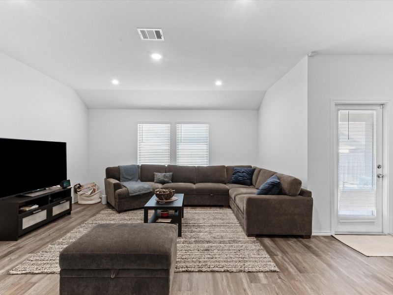 Furnished interior view inside a new home in , Magnolia (Image 34).