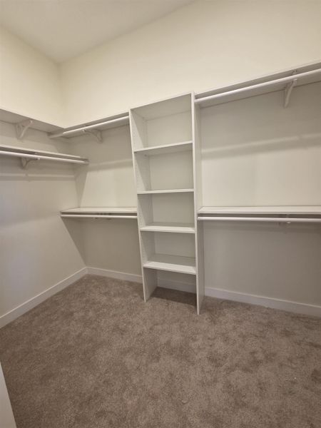 Spacious, unfurnished interior of a new home in Twin Oaks, Oakland (Image 16).