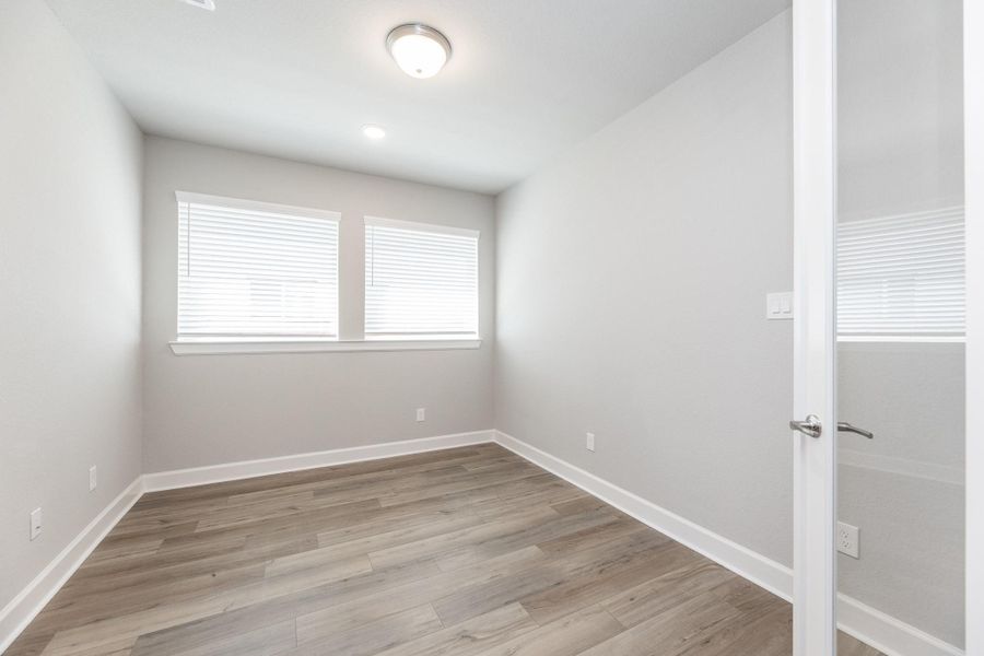 Spacious, unfurnished interior of a new home in Dunham Pointe - Enclave Collection, Cypress (Image 30).