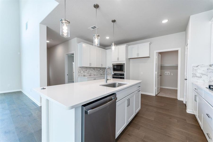 Furnished interior view inside a new home in Westridge, McKinney (Image 5). Furnished interior view inside a new home in Westridge, McKinney (Image 5).