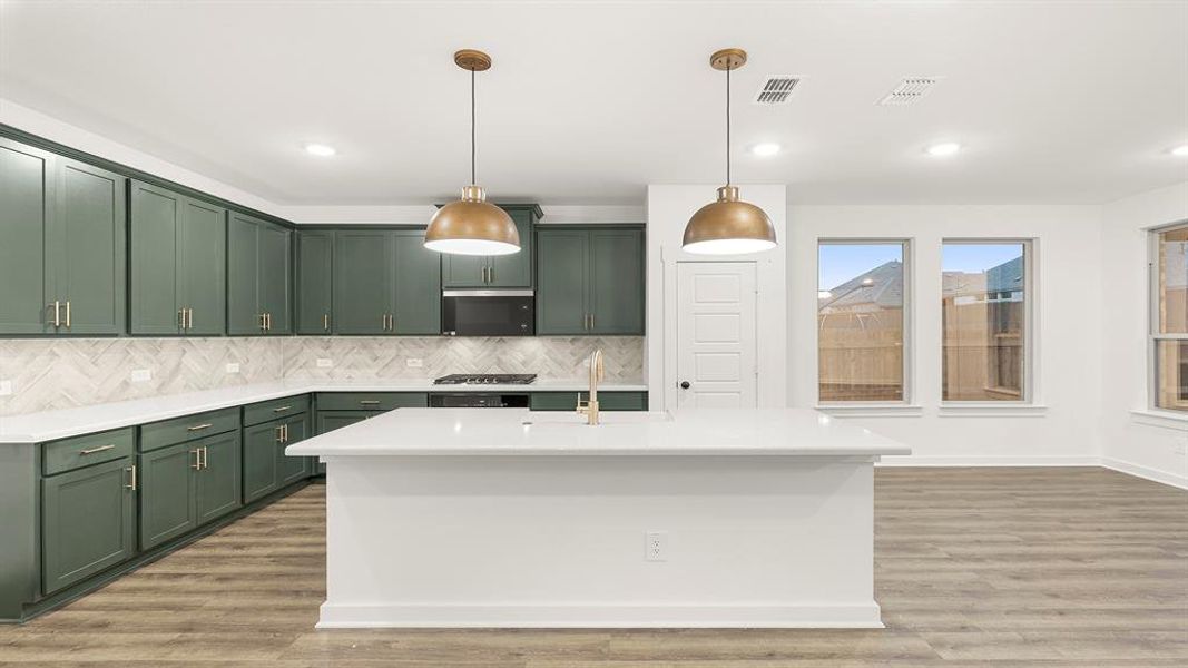 09. 1317 Rothland - Kitchen