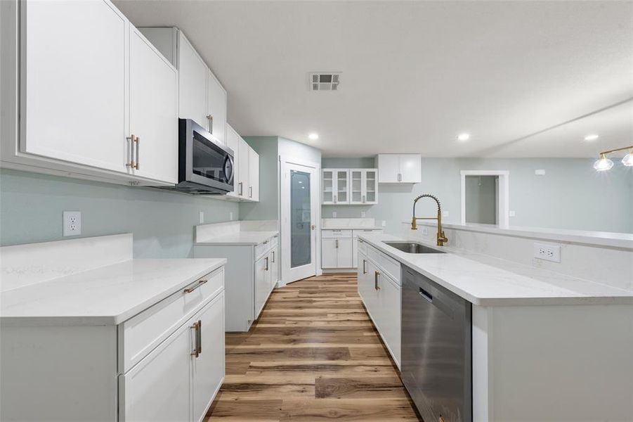 Furnished interior view inside a new home in , Waco (Image 7).