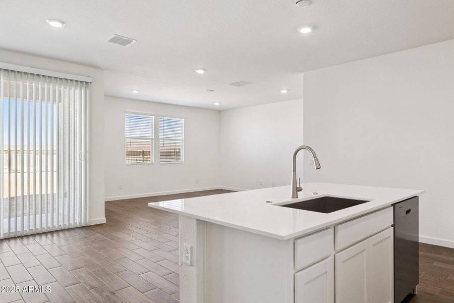 10-web-or-mls-26172-w-nancy-ln-lot-233