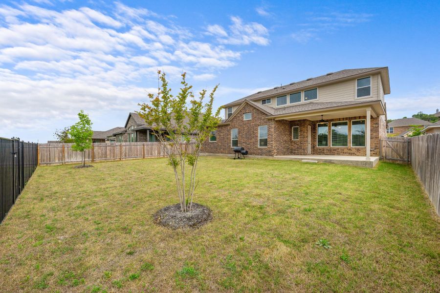 Exterior details and patio area of a home in , Georgetown (Image 4).