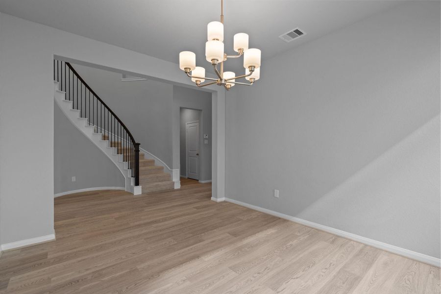 Spacious, unfurnished interior of a new home in Bridgeland 55', Cypress (Image 27).