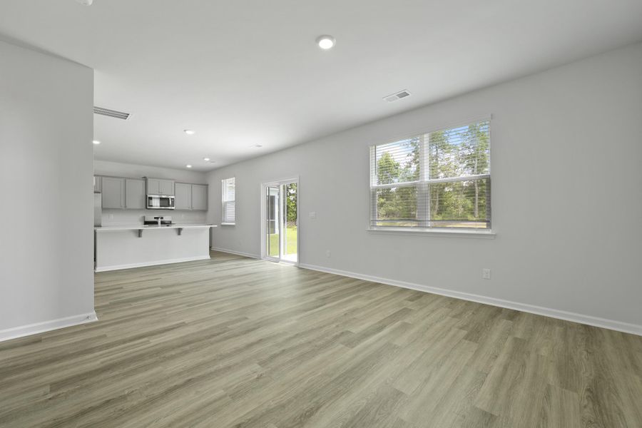 Spacious, unfurnished interior of a new home in Pineview North, Summerville (Image 36).