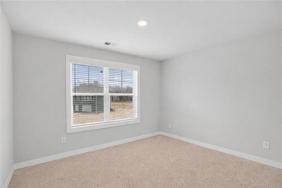 Spacious, unfurnished interior of a new home in , Villa Rica (Image 21).