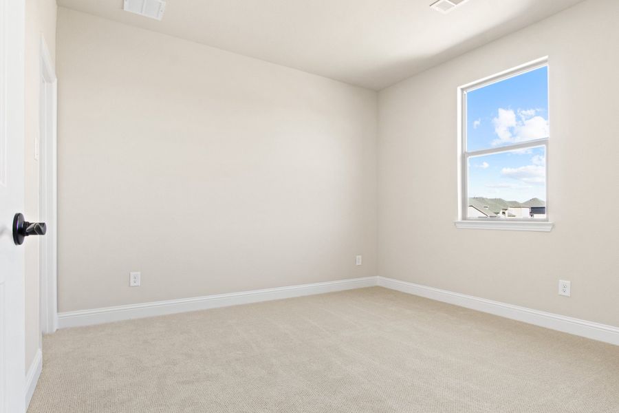 Spacious, unfurnished interior of a new home in Cottonwood Creek, Rowlett (Image 42). Spacious, unfurnished interior of a new home in Cottonwood Creek, Rowlett (Image 42).