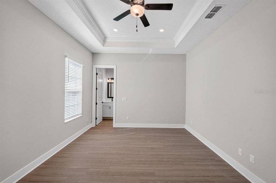 Spacious, unfurnished interior of a new home in Stables at Cary Forest, Bryceville (Image 33).