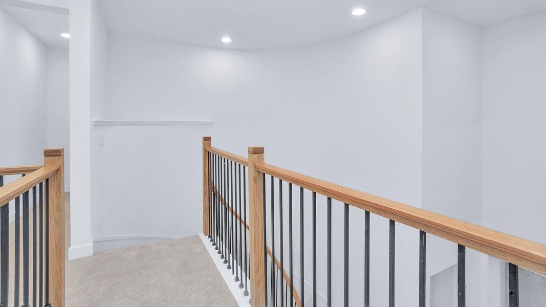Spacious, unfurnished interior of a new home in Riceland, Mont Belvieu (Image 9). Spacious, unfurnished interior of a new home in Riceland, Mont Belvieu (Image 9).