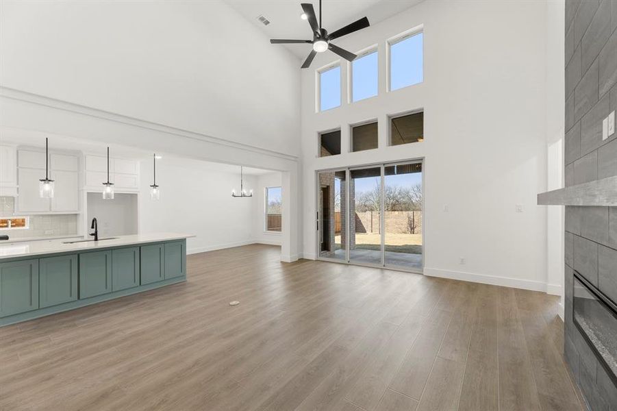 06. 1720 Canals - Family 06. 1720 Canals - Family