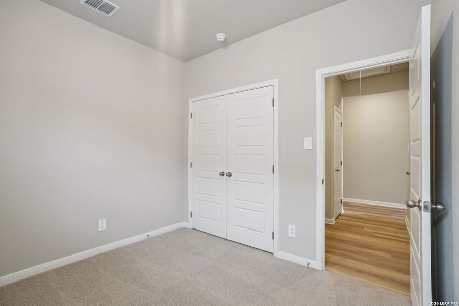 Spacious, unfurnished interior of a new home in Royal Crest, San Antonio (Image 25).
