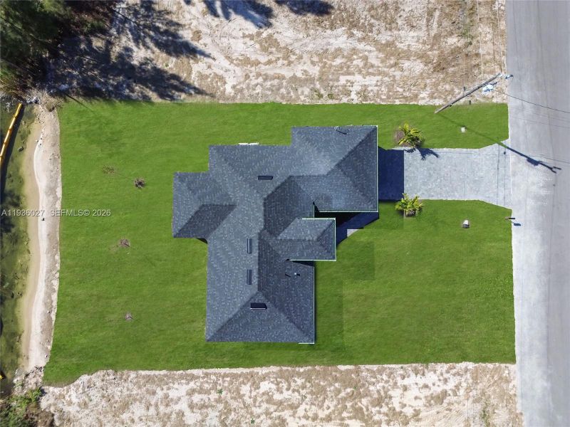 Image 39 of a home in .