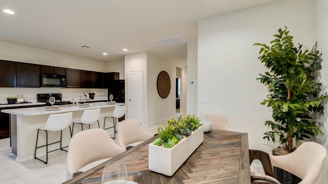 Representative furnished interior of a home built from the Hummingbird by D.R. Horton in Rio Rancho Estates, Surprise (Image 13). Representative furnished interior of a home built from the Hummingbird by D.R. Horton in Rio Rancho Estates, Surprise (Image 13).
