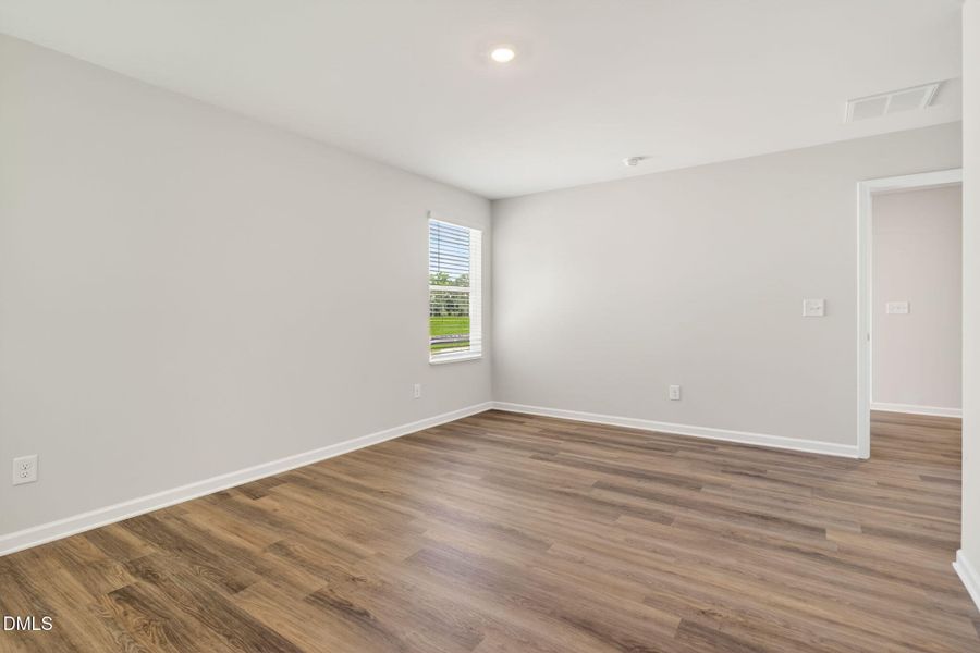 19-web-or-mls-DSC02627 19-web-or-mls-DSC02627