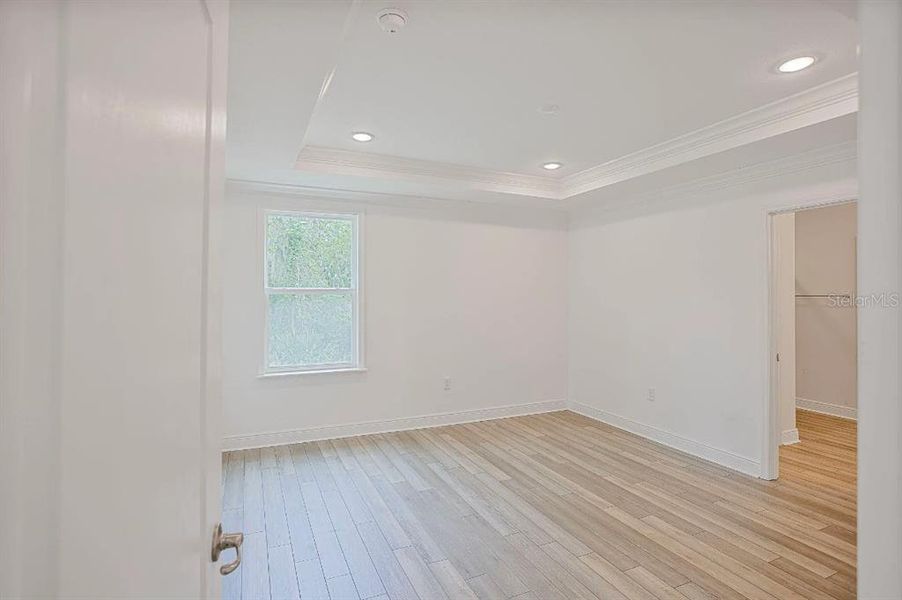 Spacious, unfurnished interior of a new home in Oakhaven Walk, Gainesville (Image 15). Spacious, unfurnished interior of a new home in Oakhaven Walk, Gainesville (Image 15).