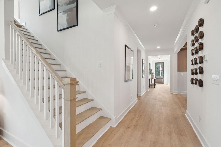 Spacious, unfurnished interior of a new home in Tidewater at Lakes of Cane Bay, Summerville (Image 17).