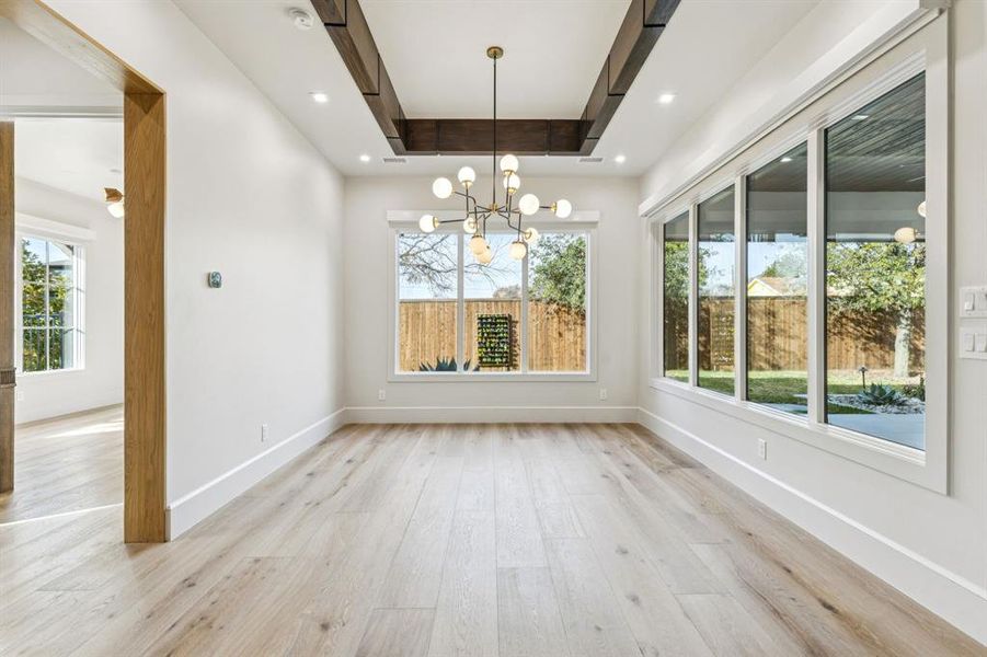 Dining area Dining area