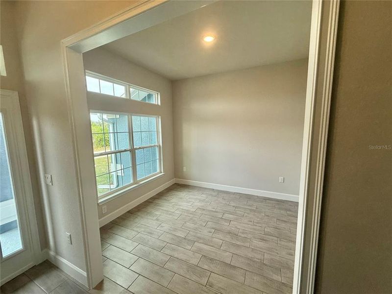 Spacious, unfurnished interior of a new home in , Port Charlotte (Image 16).