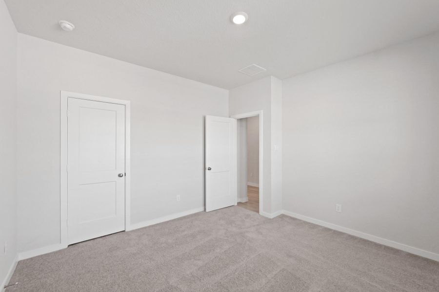 Spacious, unfurnished interior of a new home in Russell Ranch, Bay City (Image 18). Spacious, unfurnished interior of a new home in Russell Ranch, Bay City (Image 18).