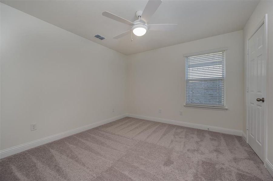 Spacious, unfurnished interior of a new home in The Preserve Estates, Justin (Image 15).