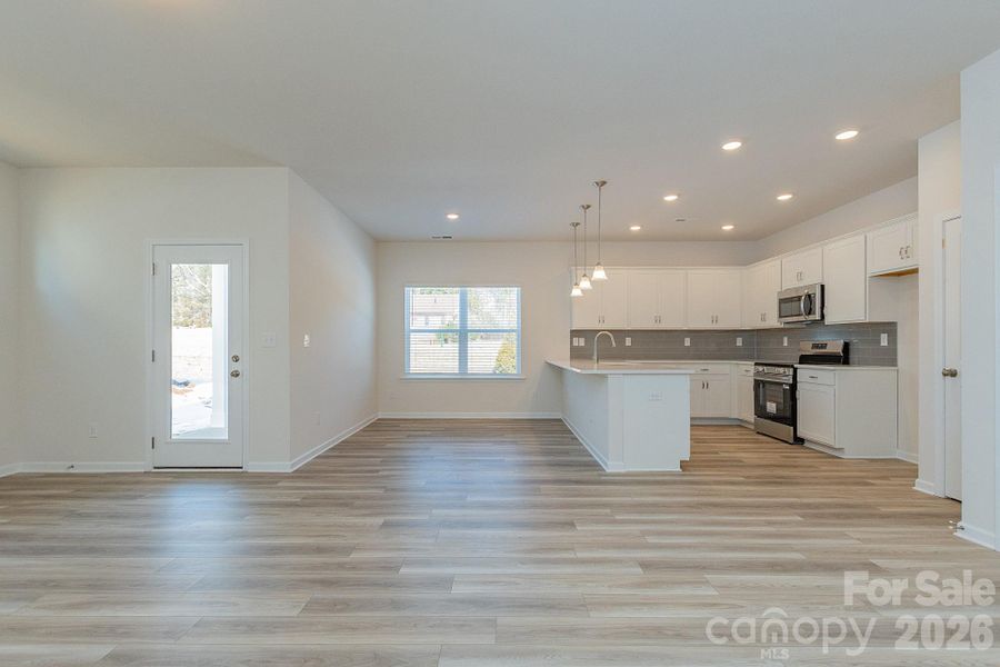 Spacious, unfurnished interior of a new home in Country Club Village, Salisbury (Image 31).