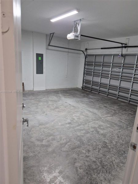Spacious, unfurnished interior of a new home in , Immokalee (Image 21). Spacious, unfurnished interior of a new home in , Immokalee (Image 21).